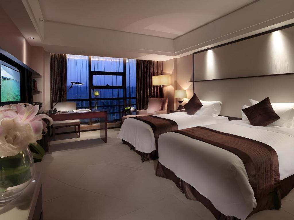 ไวท์สวอน โฮเต็ล ฉางซา Hotel ภายนอก รูปภาพ