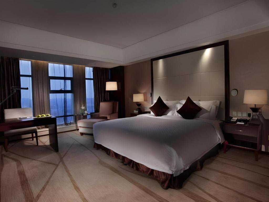 ไวท์สวอน โฮเต็ล ฉางซา Hotel ภายนอก รูปภาพ