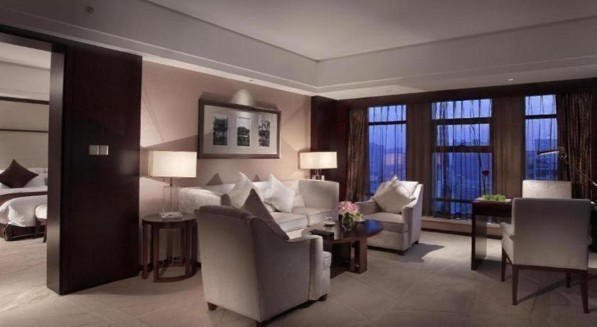 ไวท์สวอน โฮเต็ล ฉางซา Hotel ภายนอก รูปภาพ